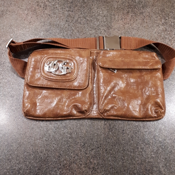 Guess Brand Tan Hip Bag - Picture 8 of 11